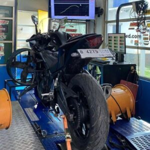 Motul 300 V baru hasilkan tenaga yang lebih maksimal saat uji dyno