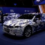 BMW pamerkan mobil model iX3 dan i3 generasi terbaru