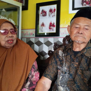 Penjual Es Campur Legendaris Kota Batu Naik Haji, Menabung Sejak 15 Tahun