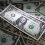 Dolar AS Jatuh ke Level Terendah sejak 2022 Seiring Suramnya Prospek Ekonomi