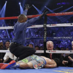 Manny Pacquiao Dikalahkan Mario Barrios dengan Mudah