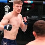 Petarung MMA Paddy McCorry Teriak Free Palestine usai Robohkan Bekas Tentara Israel