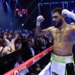 Kemenangan Atas Edgar Berlanga Jalan Hamzah Sheeraz vs Saul Canelo Alvarez