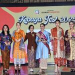 Komunitas Kebaya Menari Ajak Perempuan Berkebaya Setiap Hari
