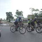Di Balik Peluh dan Aspal Tour de Loksado