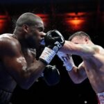 Oleksandr Usyk Petinju Terhebat di Era Modern, Frank Warren: Terbaik di Semua Generasi