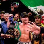 Saul Canelo Alvarez Mengalahkan Terence Crawford dengan Mudah
