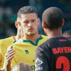 Justin Hubner Girang Debut di Fortuna Sittard
